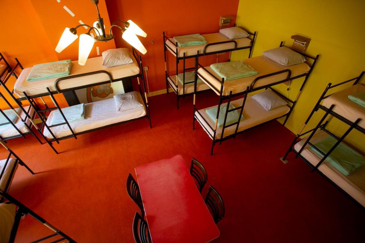 Strowis Hostel Utrecht Kültér fotó